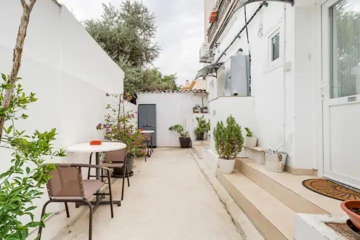 Cozy And Traditional - Ec Studios Larnaka Exterior foto